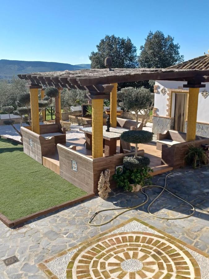 Villa Martinez Alquiler Rural Isabel Alcalá del Valle Esterno foto